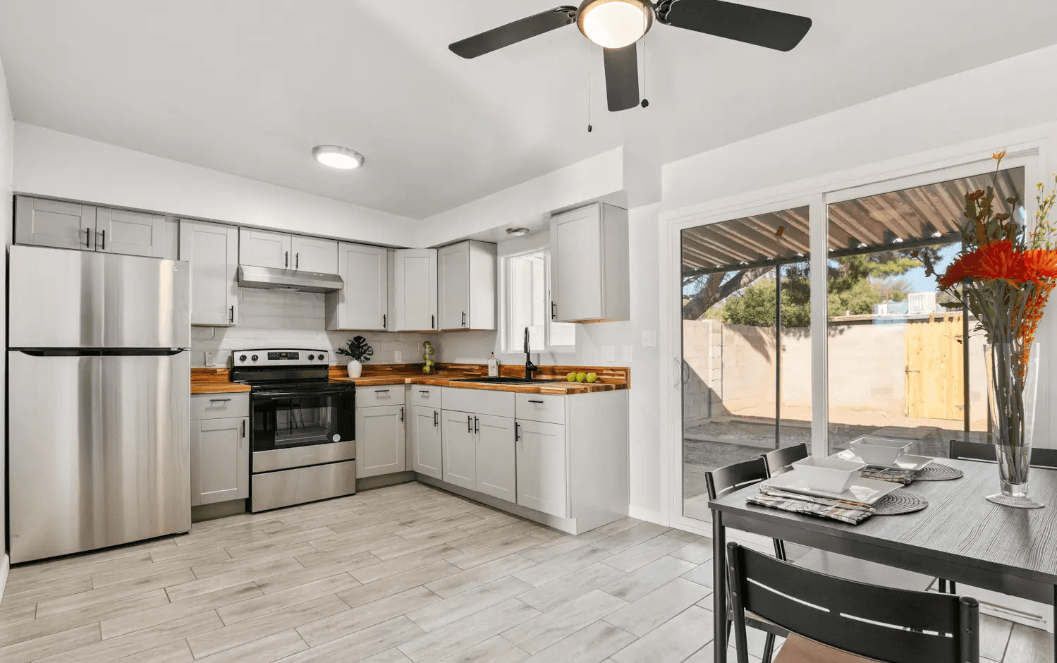 6906 E Golf Links Circle