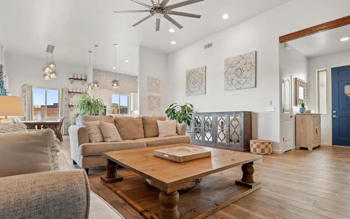 3495 E Shade Rock Place