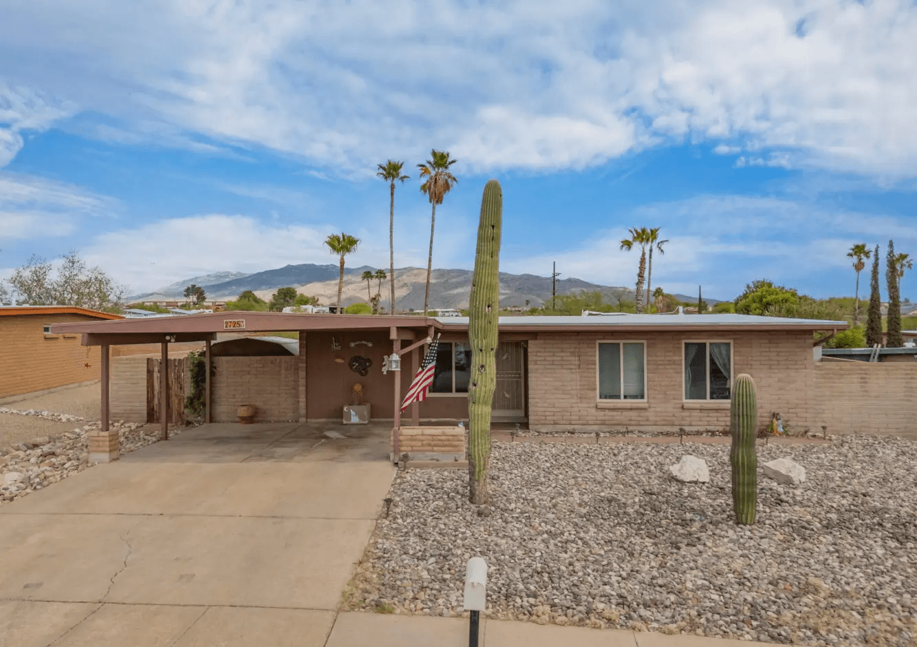 2725 S Pace East Drive